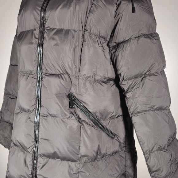 NWT Swiss Alps Black Women's Puffer Coat with Faux-Fur Hood - Picture 5 of 8